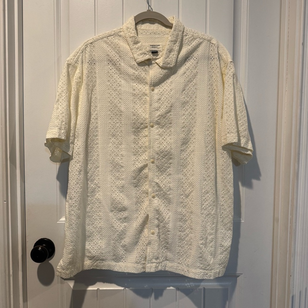 American Eagle Outfitters Ivory Eyelet Button Down Poolside Shirt Size XL
